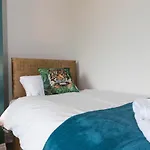 Coastal Retreat! בית נופש רדקאר
